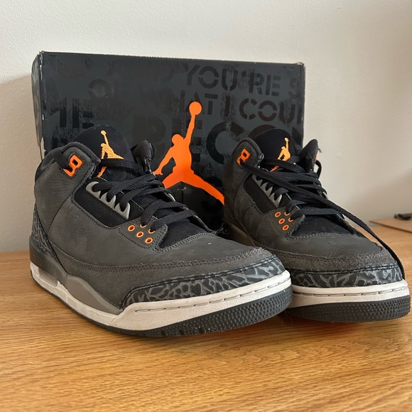 Jordan Other - Nike Air Jordan 3 Retro Fear 2023 - Mens
Size 10 - Total Orange Black